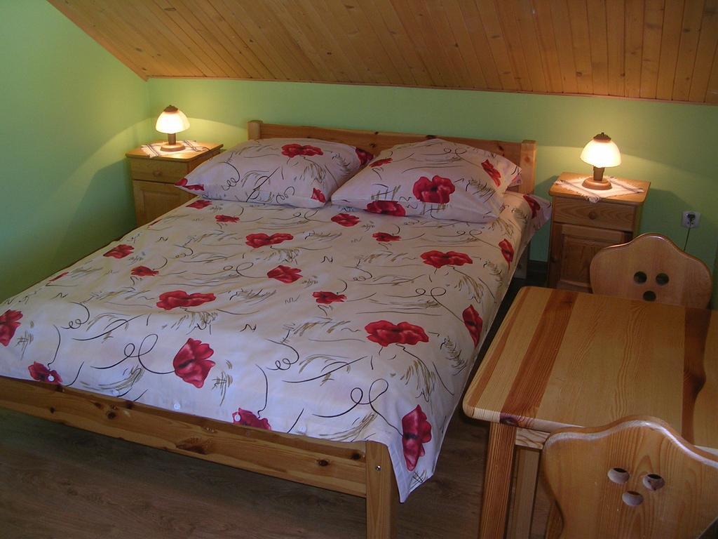 Pokoje Goscinne U Krysi Mizerna Zimmer foto